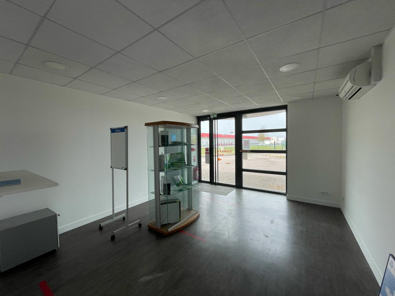 Local d'activité Criquebeuf-sur-Seine 3151m² Vente local d'activité Criquebeuf-sur-Seine Eure OVACT2530780 19